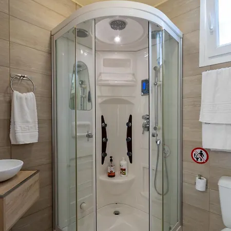 Semesterbostad Modular With Heated Pool Artemis Greece *